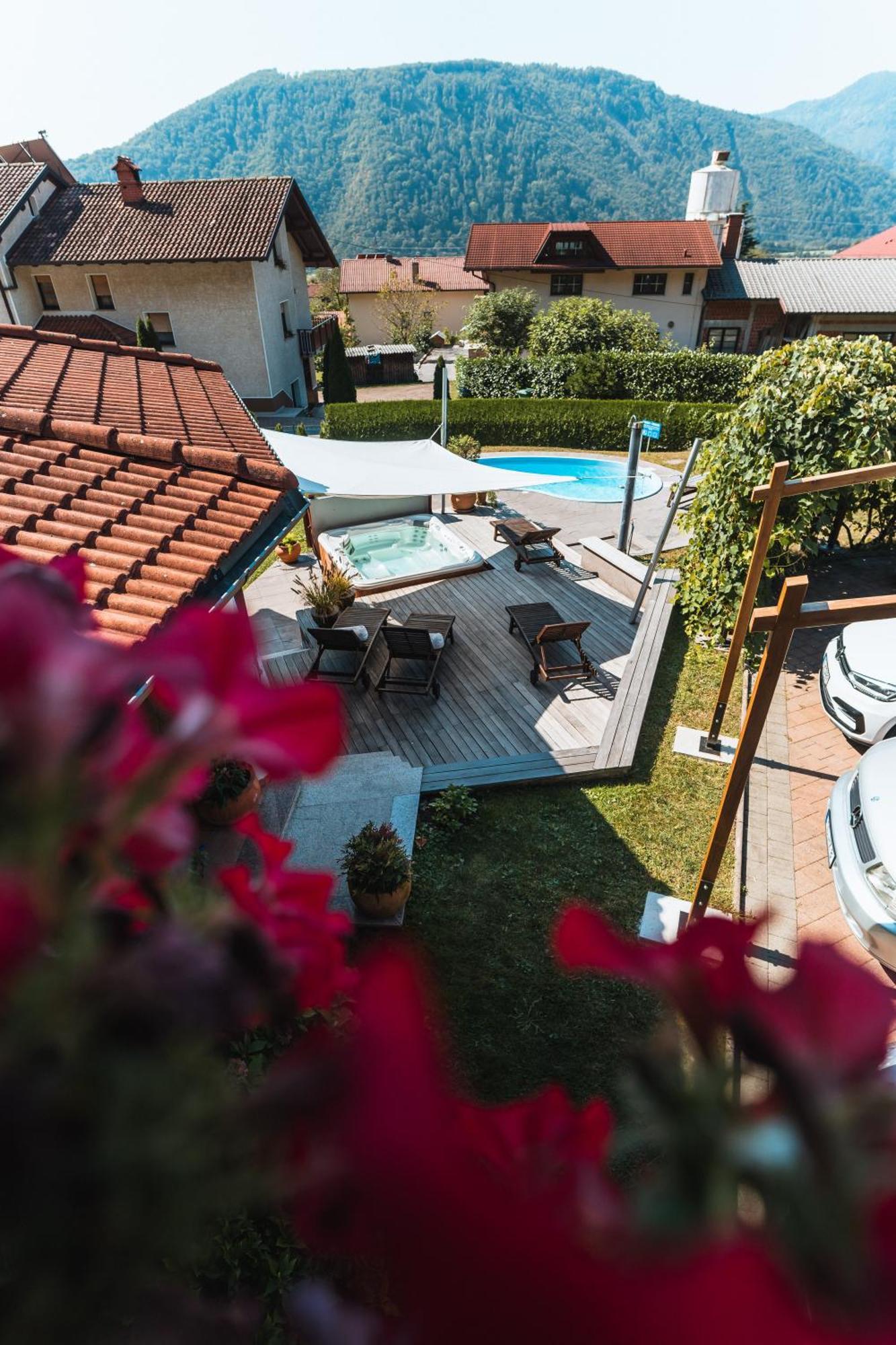 טולמין Hotel Penzion Kobala מראה חיצוני תמונה